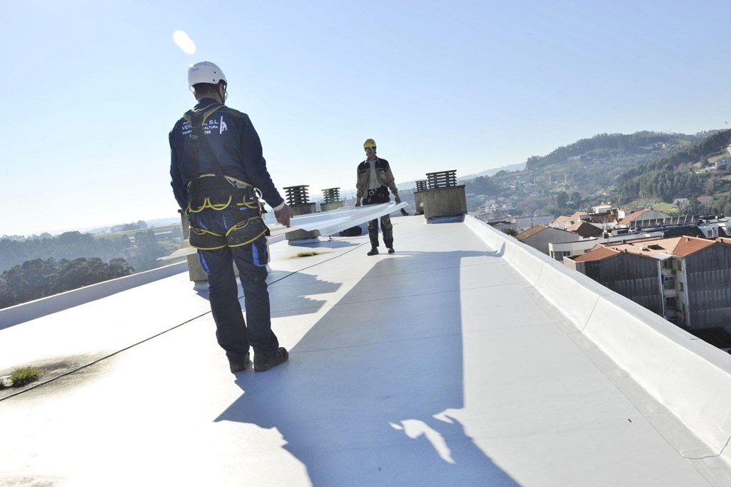 3 errores típicos en trabajos de impermeabilización que provocan goteras al año siguiente