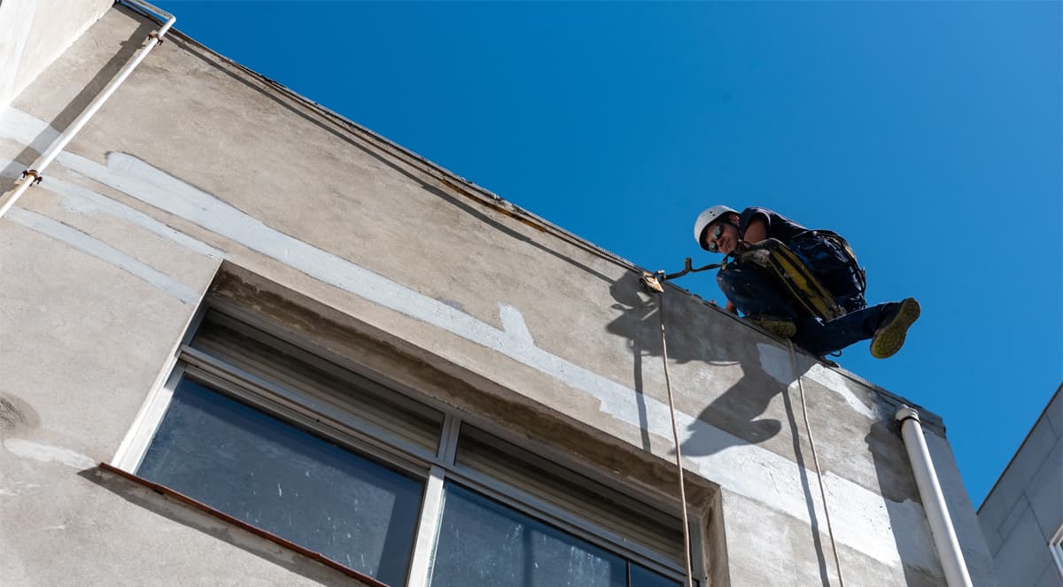 trabajos verticales en toda el área de A Coruña y Ferrol