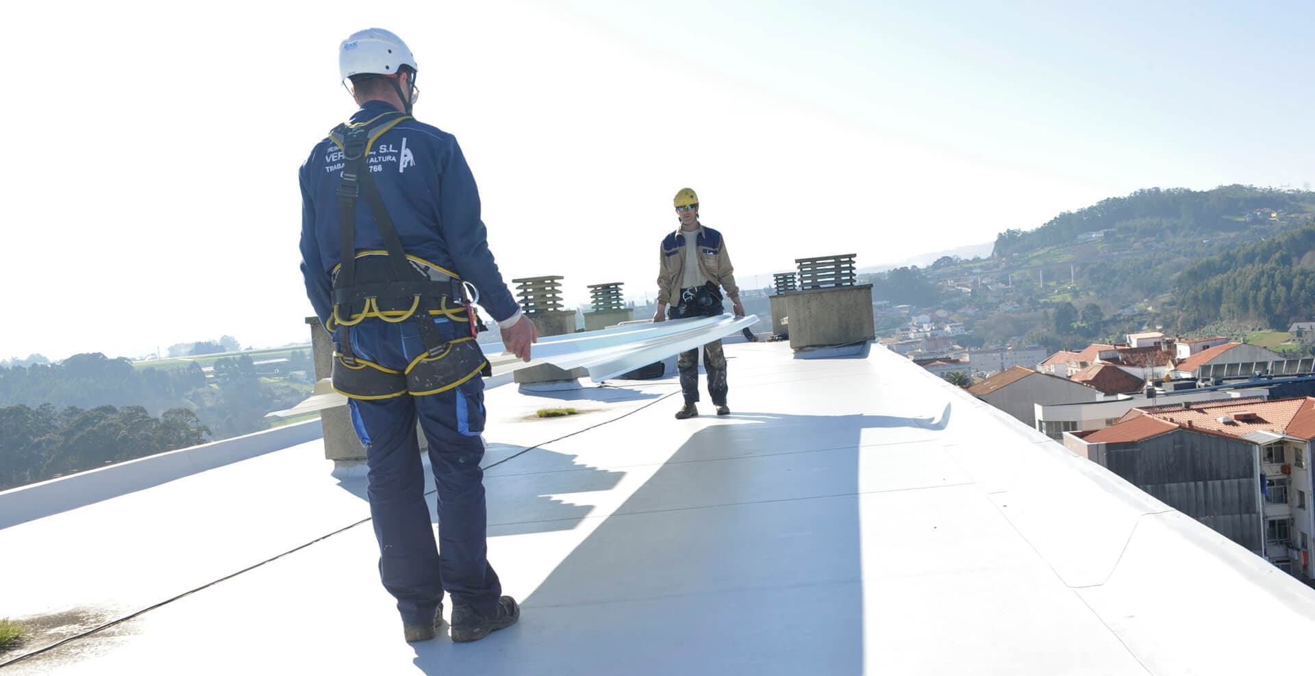 Desafío Vertical, S.L. trabajos en altura en la zona de Ferrol y comarca